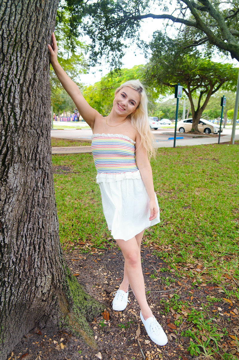 Елена, 18